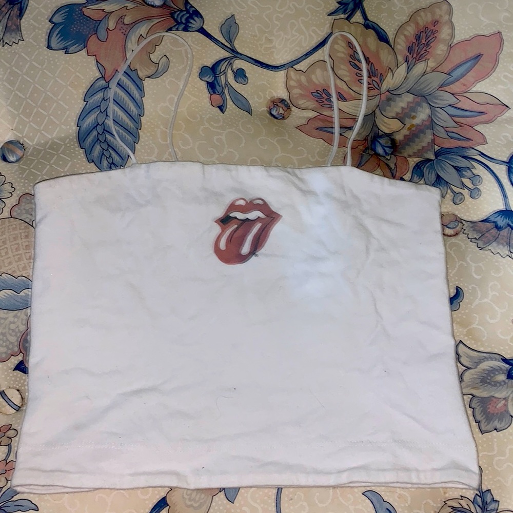 Rolling stone spaghetti strap tank top! Used but great shape. Super adorable.